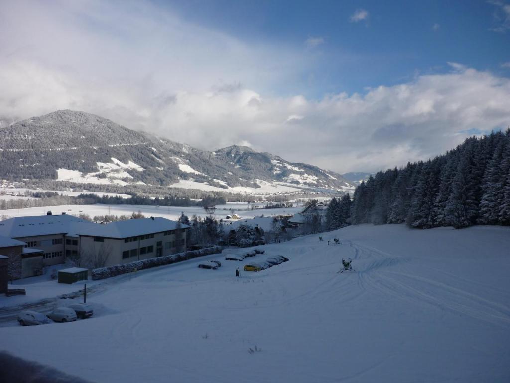 Penthouse Alpine Living Direkt An Der Skipiste By Schladmingurlaub Хаус им Енщал Стая снимка